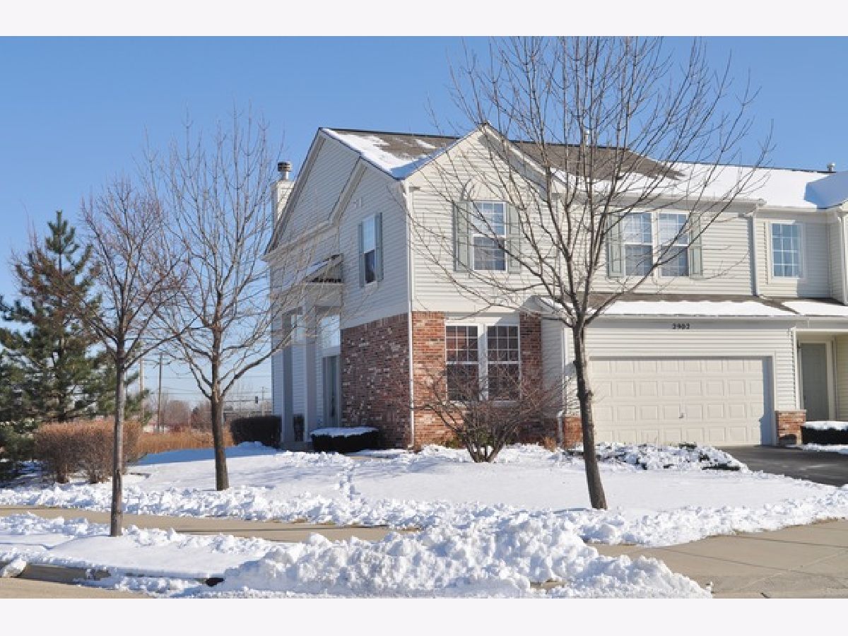 Townhomes & Homes Rented Country Club Village Aurora Illinois, 2902 Peachtree