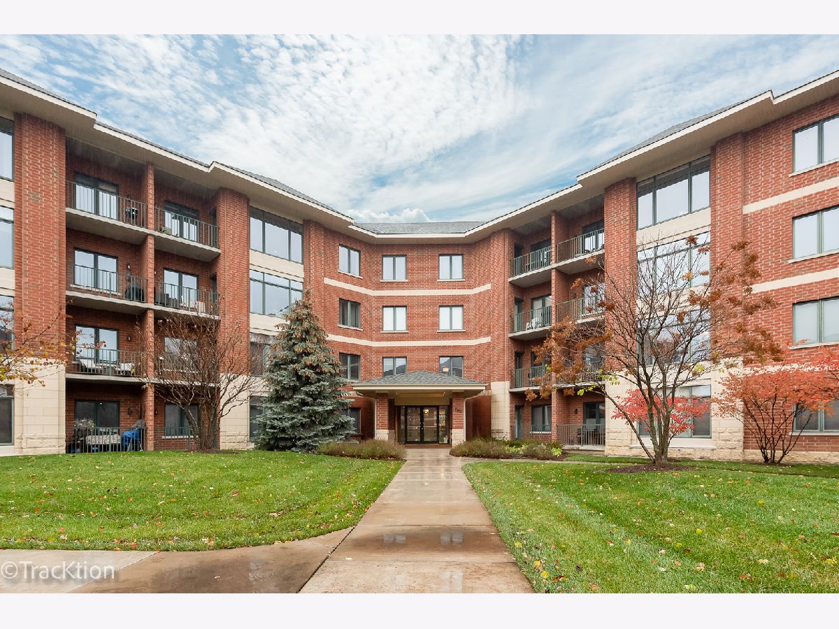 Fountain Square Lombard IL, Condominiums For Sale & For Rent Sadie