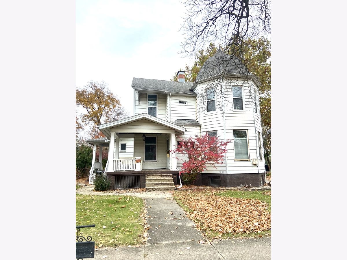  Rented Bloomington Illinois, 612 Chestnut