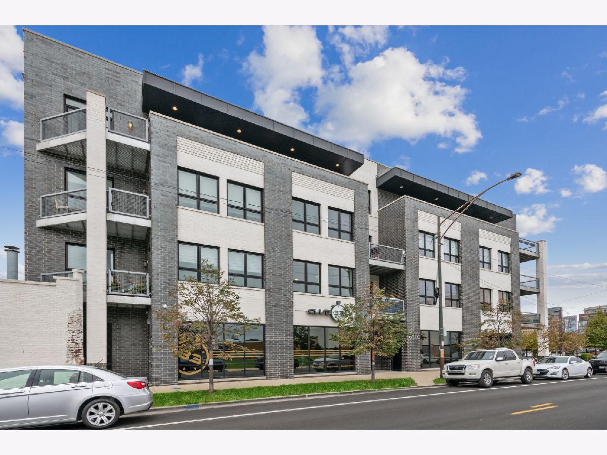Condos & Townhomes & Homes Sold River North Chicago Illinois, 1317 Larrabee