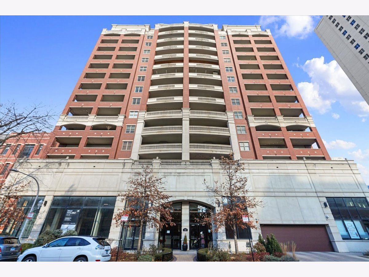 Condominiums Rented Park View East Chicago Illinois, 828 Grace