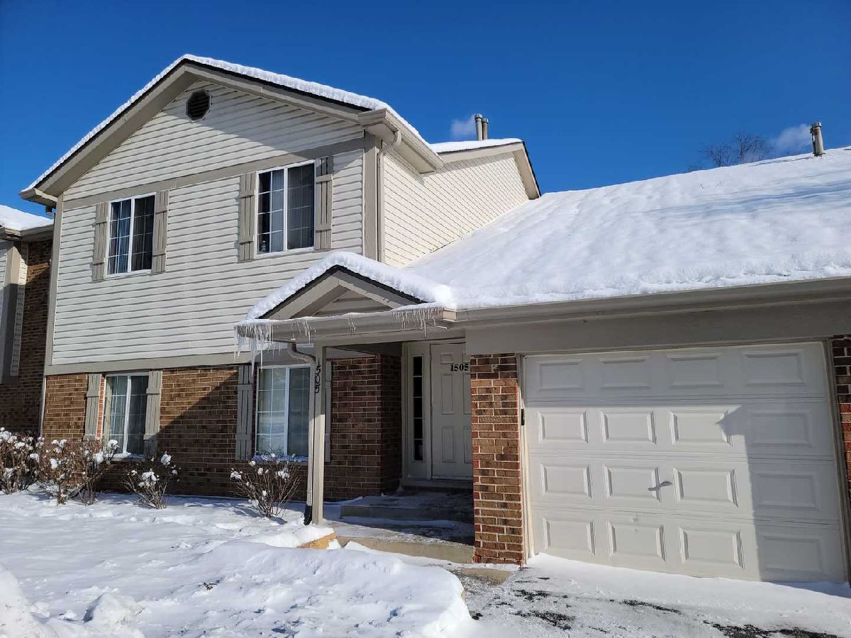 Condos & Townhomes Sold Glens Of Schaumburg Schaumburg Illinois, 1505 Mercury