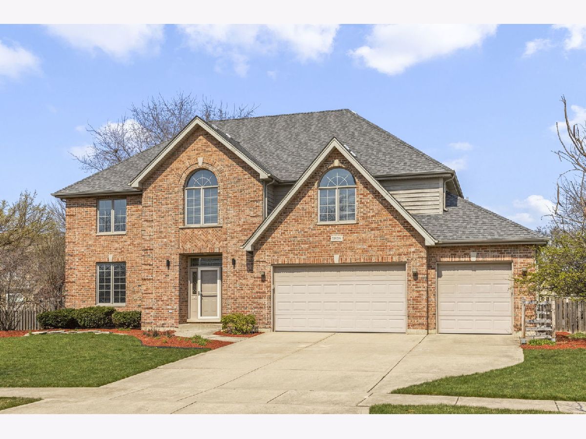 Homes & Townhomes Sold Tate Woods Lisle Illinois, 1816 Parkview
