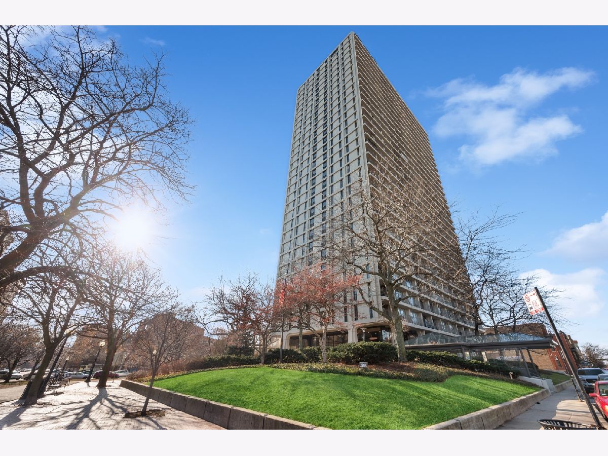 Condominiums Rented Lincoln Park Towers Chicago Illinois, 1960 Lincoln Park West