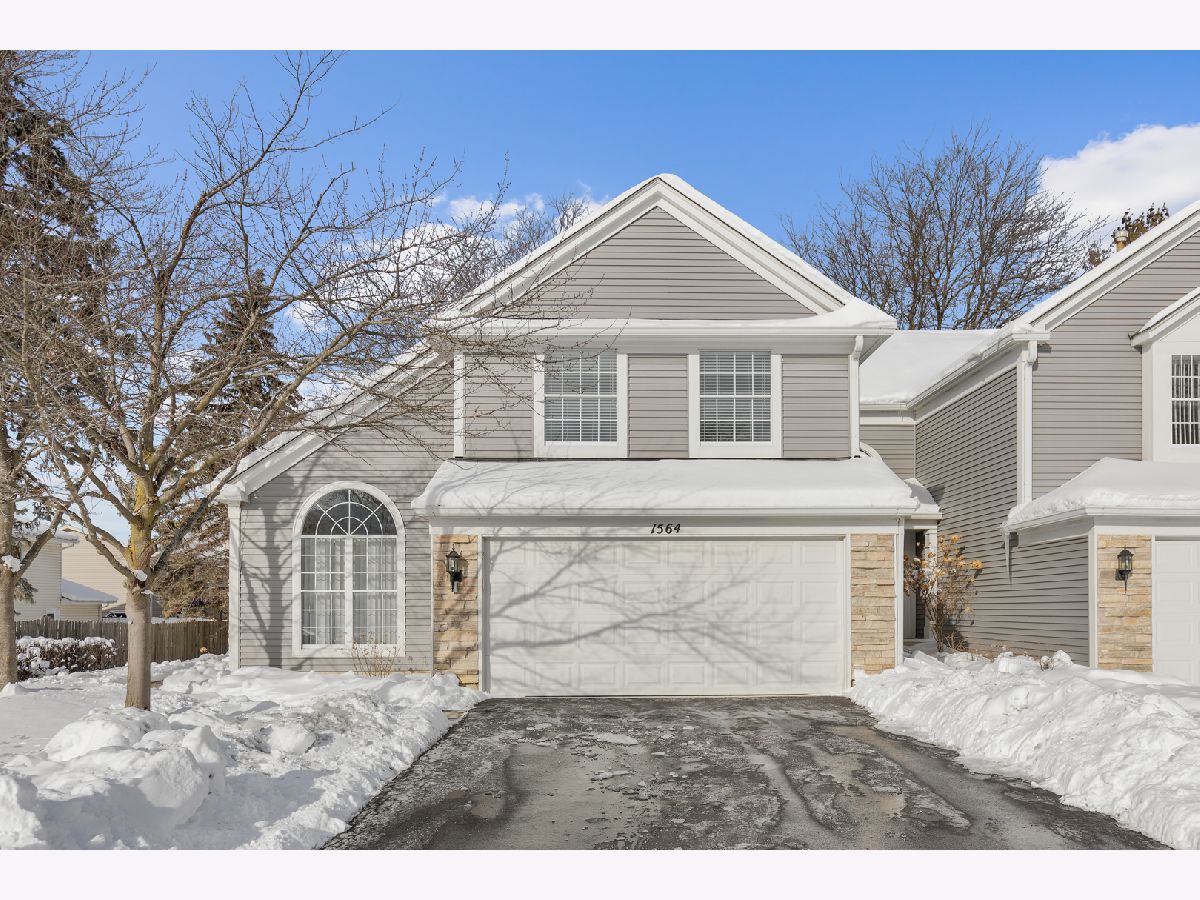 Townhomes Sold Hearthstone Hoffman Estates Illinois, 1564 Westbury