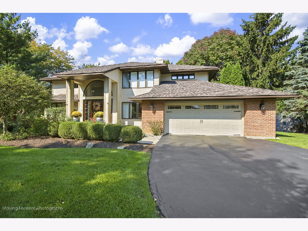 Homes Sold Oak Hills Long Grove Illinois, 5349 Woodview