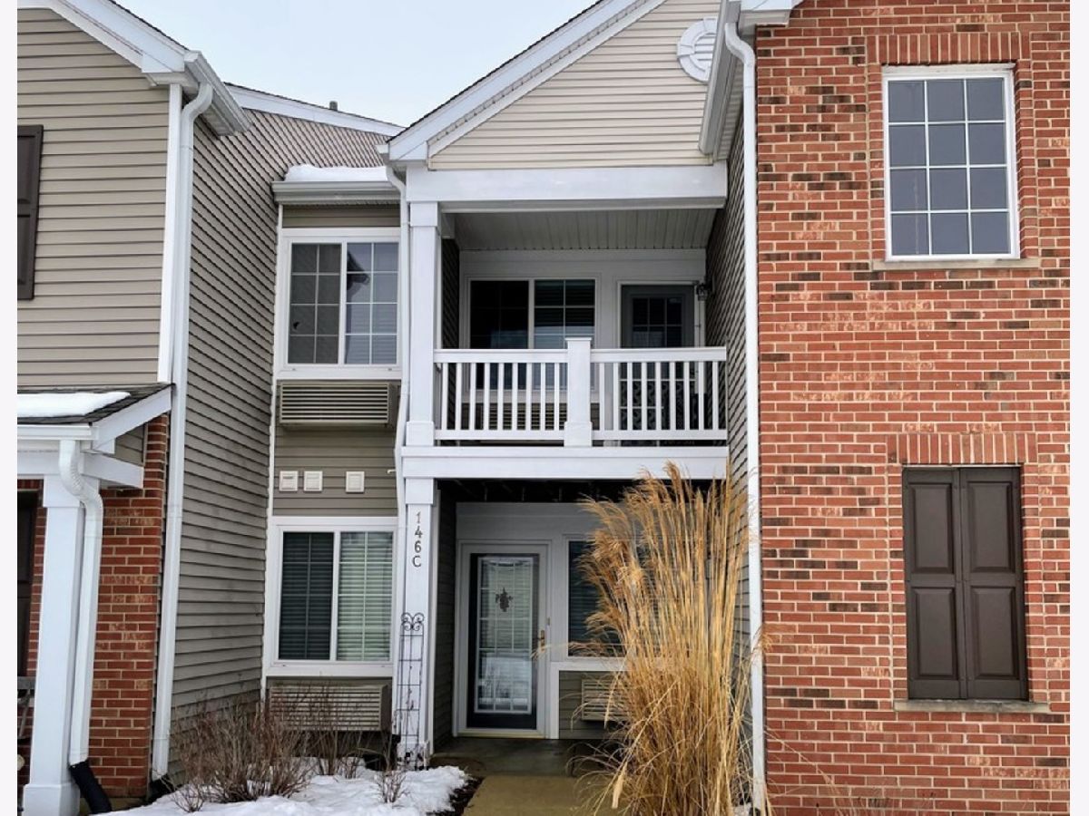 Bristol Bay Yorkville IL, Condos & Townhomes & Homes For Sale & For