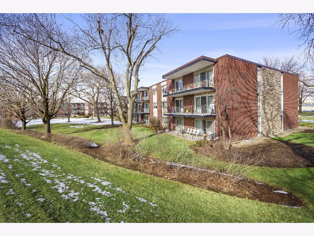 Condominiums Sold Cameo Downers Grove Illinois, 2800 Maple