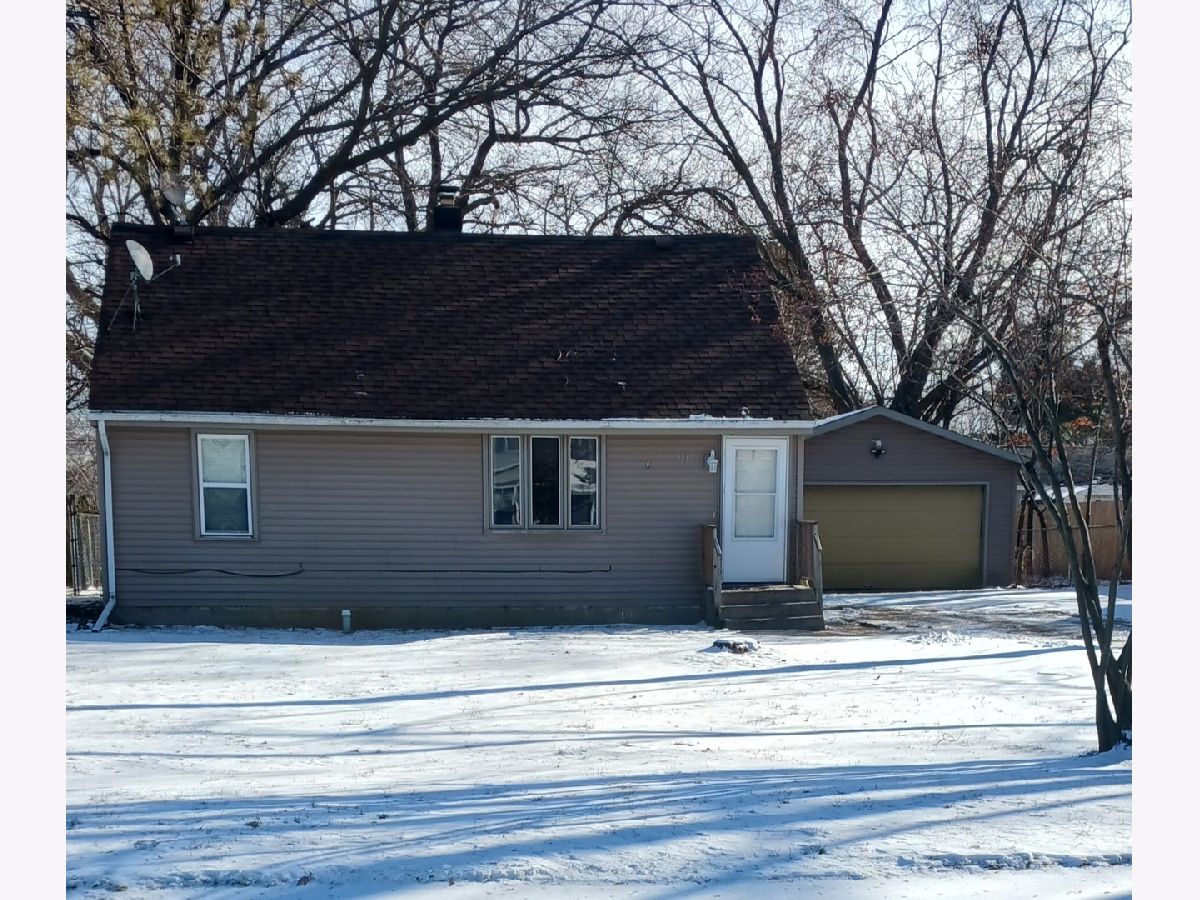  Rented Winthrop Harbor Illinois, 1035 Landon