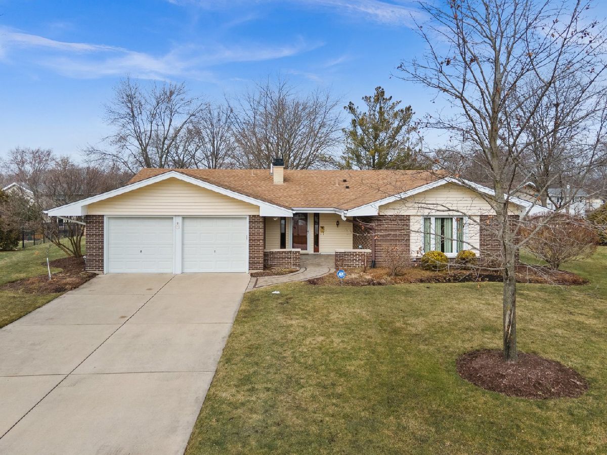 Homes Sold Foxcroft Glen Ellyn Illinois, 23W302 Cambridge