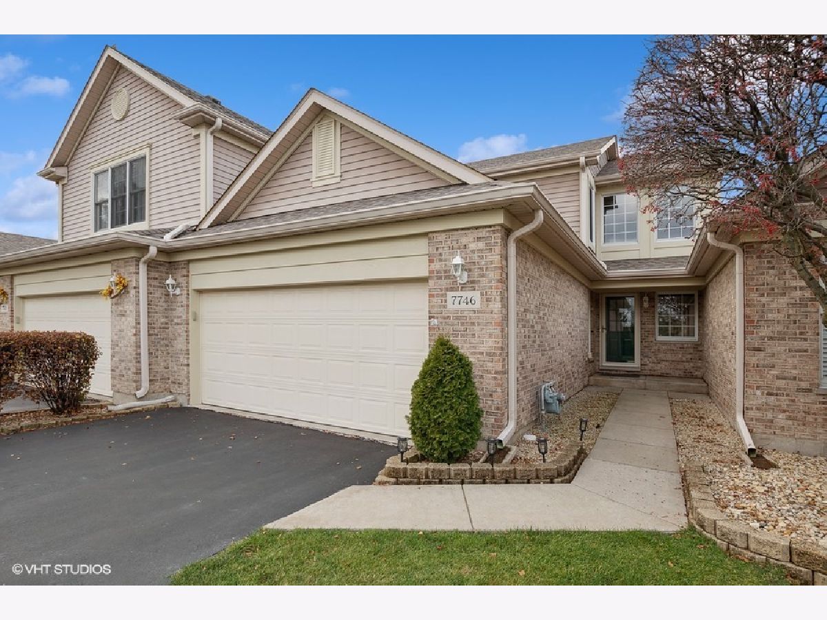 Townhomes & Homes Sold Bristol Park Tinley Park Illinois, 7746 Bristol Park