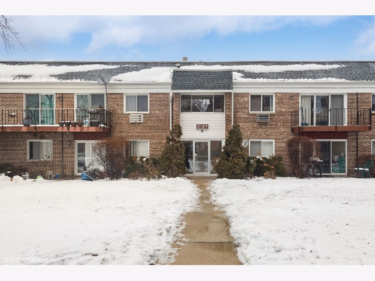 Condominiums Sold Regency Glenview Illinois, 10389 Dearlove
