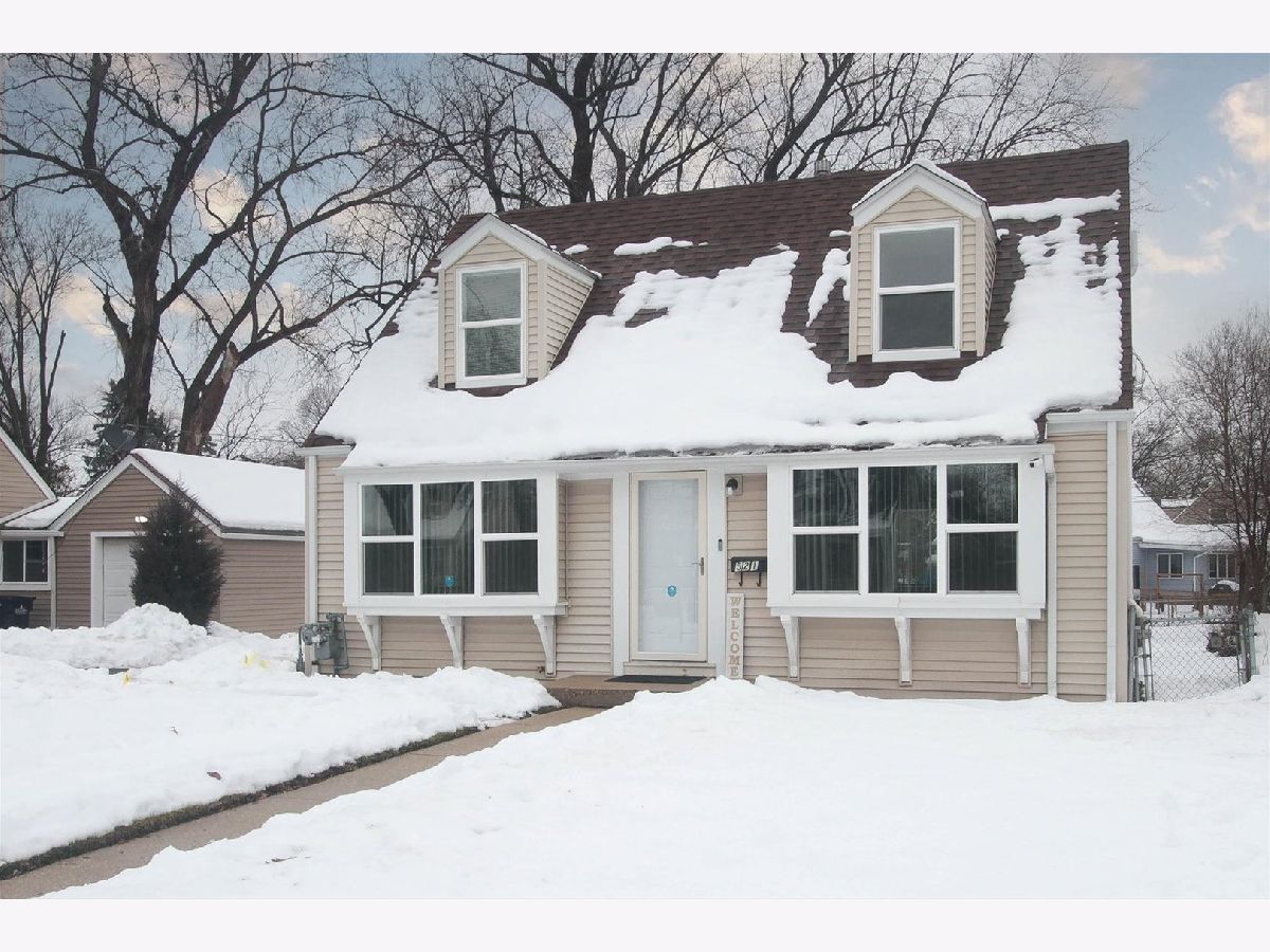 Homes Sold Sunset Park Elgin Illinois, 521 Miller