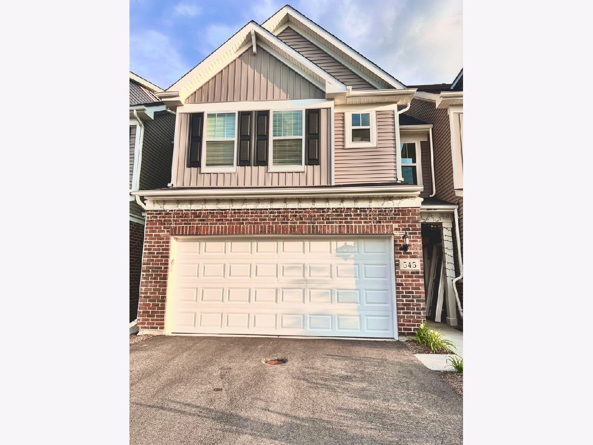 Condos & Townhomes & Homes Rented Meadow Ridge Aurora Illinois, 545 Watercress