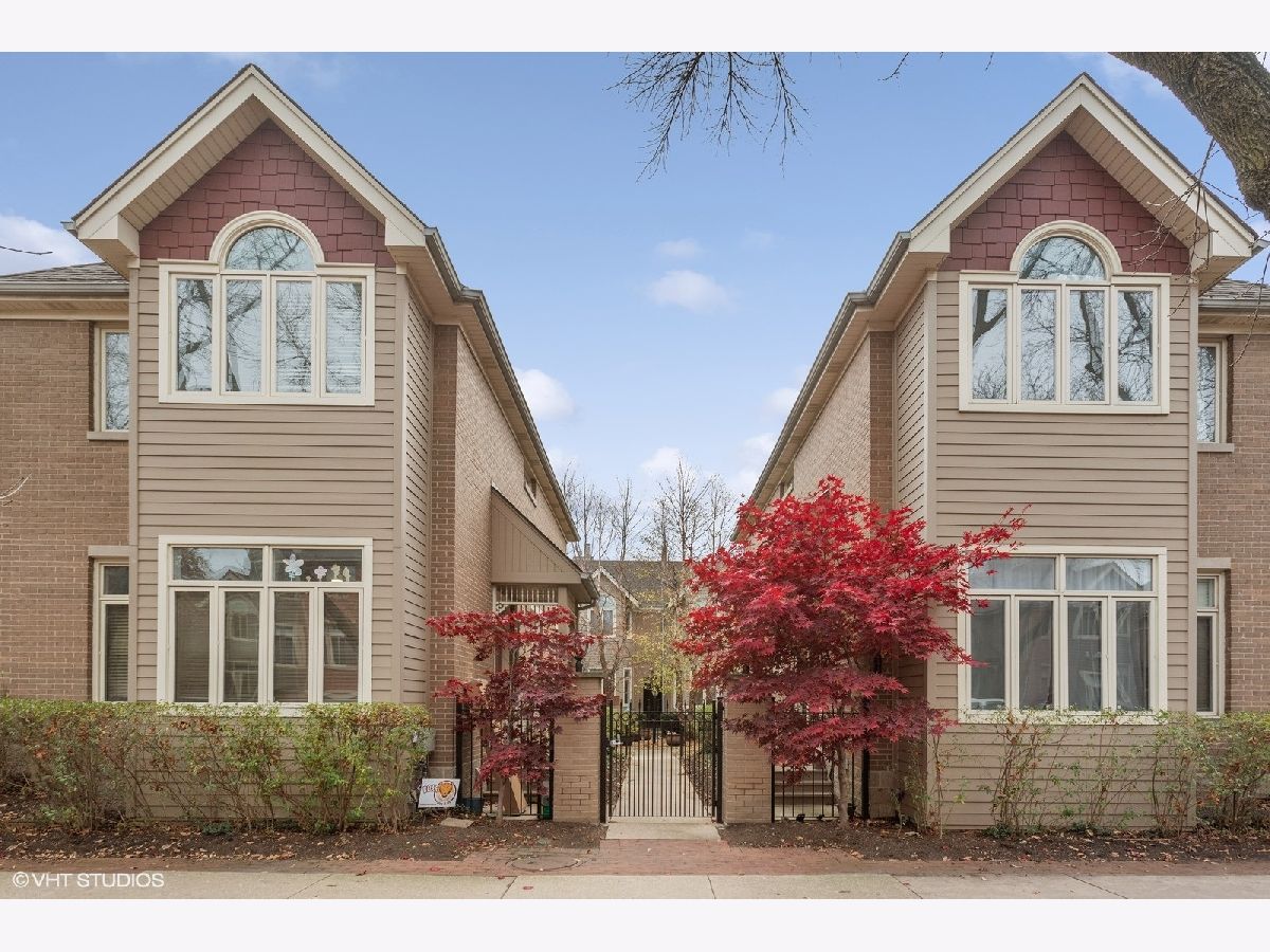 Townhomes Sold Sweeterville Chicago Illinois, 1241 Fletcher