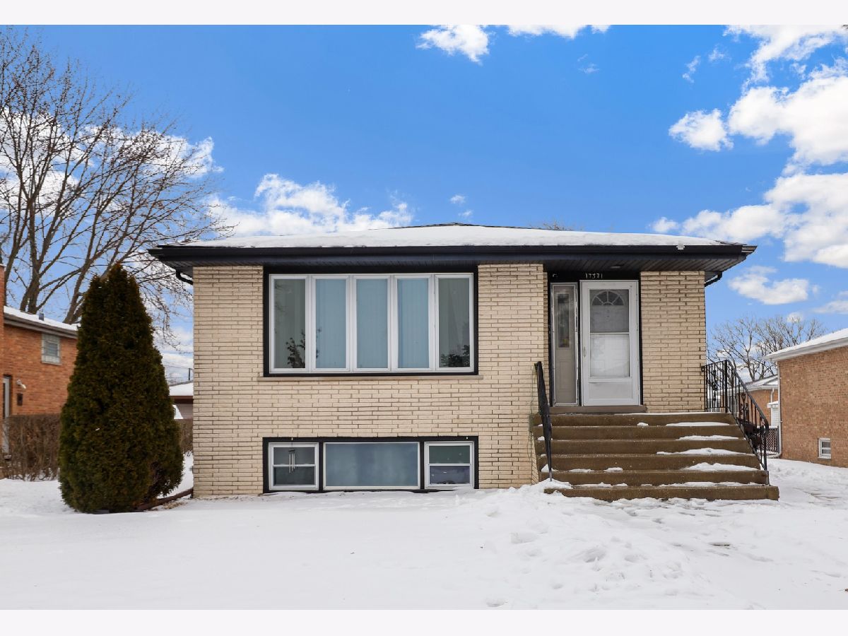 Homes Sold Sundale Ridge Tinley Park Illinois, 17371 Oleander