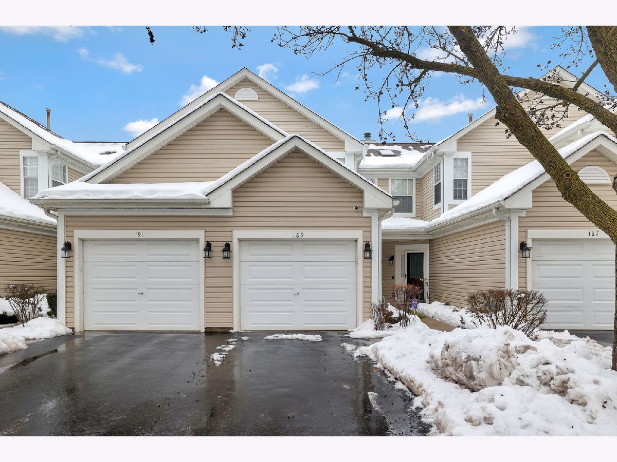 Townhomes & Condos Sold North Star Lake In The Hills Illinois, 189 Polaris