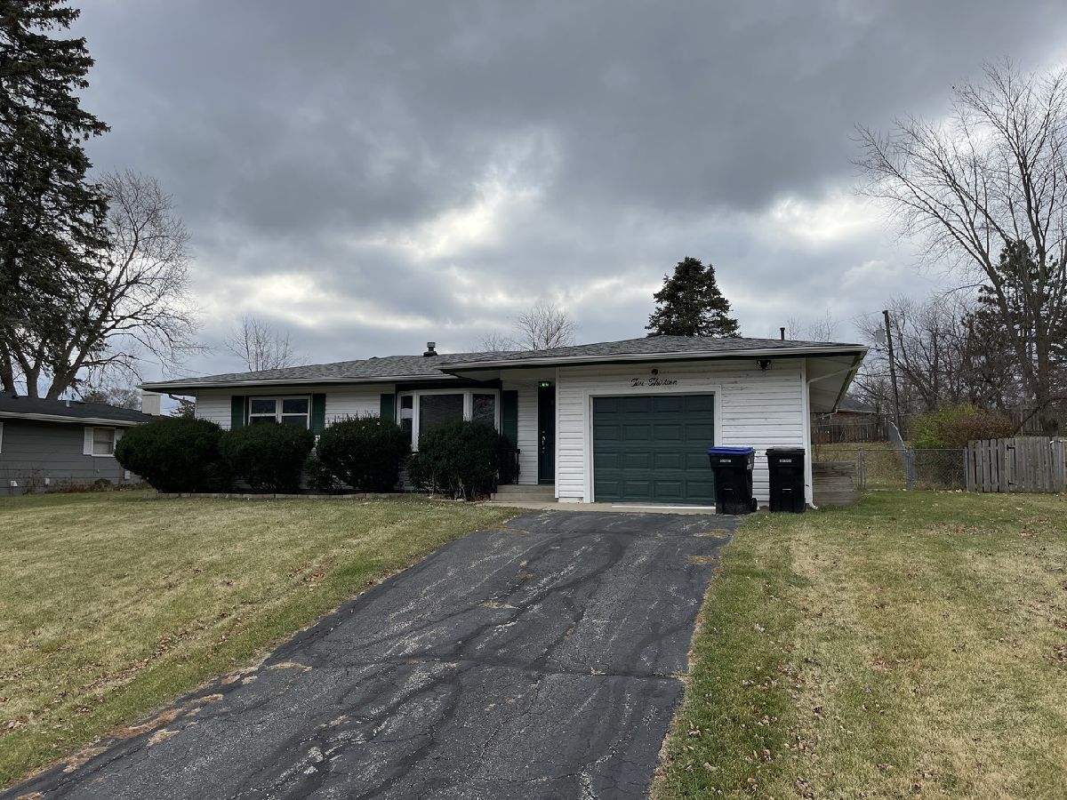 Homes Rented Pistakee Hills Mchenry Illinois, 1013 Althoff