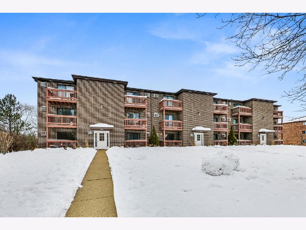 Condominiums Sold Evergreen Condominiums Glendale Heights Illinois, 1000 Spruce