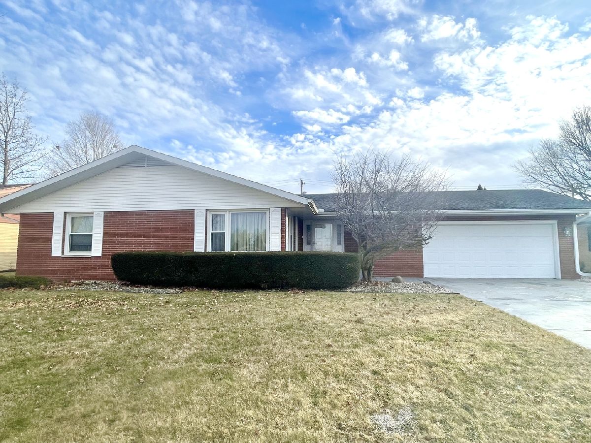  Sold Ladd Illinois, 913 Locust