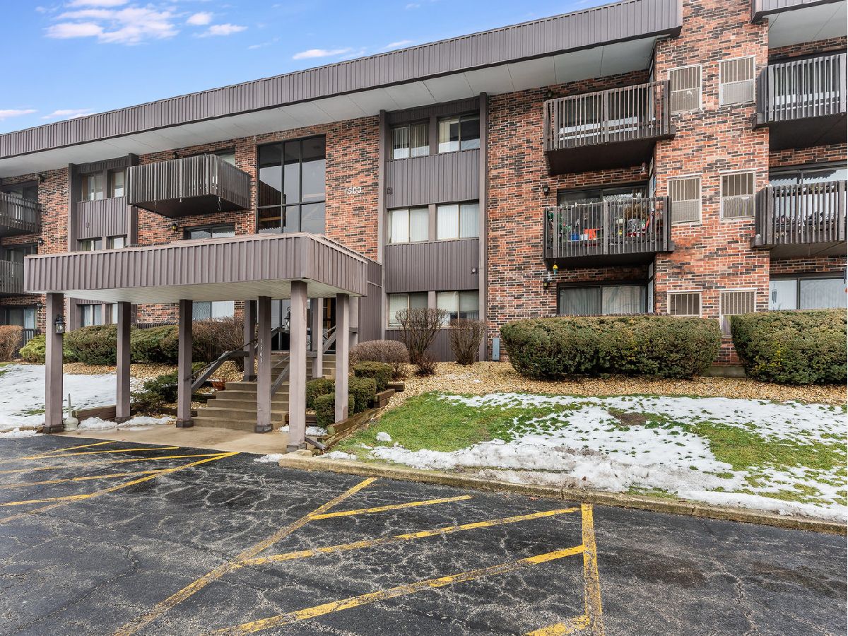 Woodlawn Terrace Joliet IL, Condominiums For Sale & For Rent Sadie