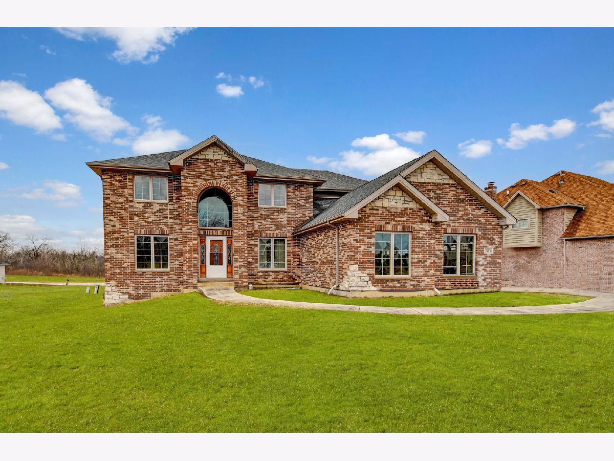 Homes & Townhomes Sold Williamsburg Place Crete Illinois, 24376 Newport