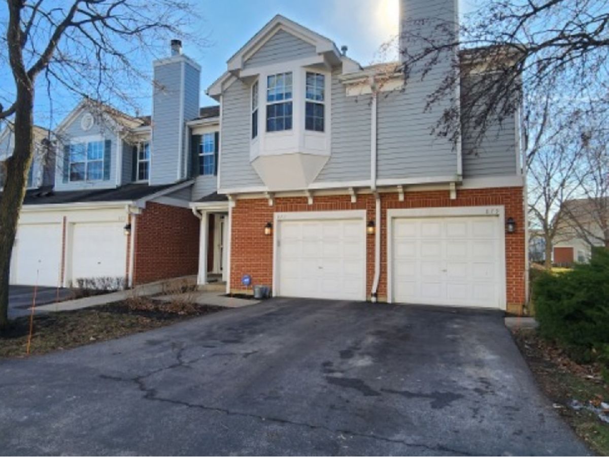 Townhomes Sold Carriages Vernon Hills Illinois, 877 Lansing