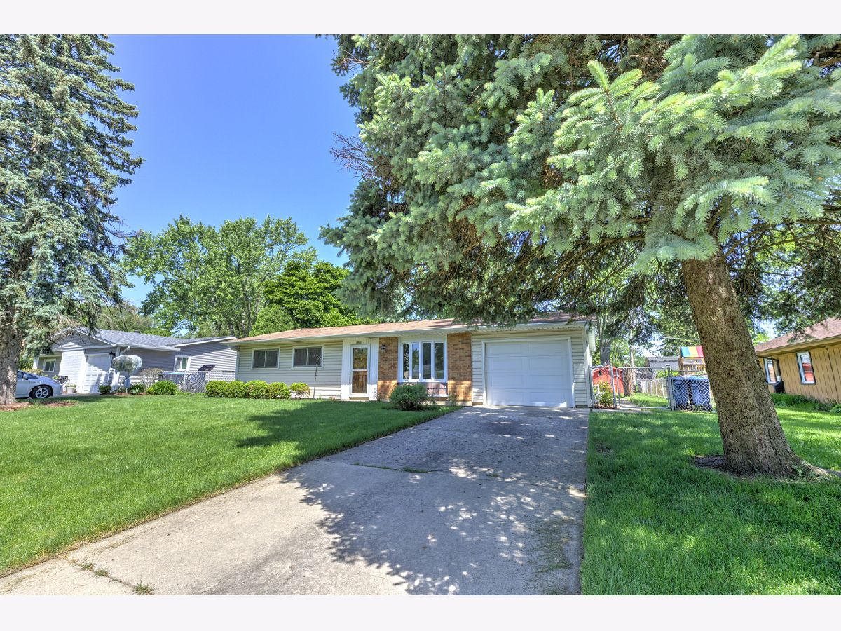 Homes Sold Brookhaven Manor Darien Illinois, 1518 77th