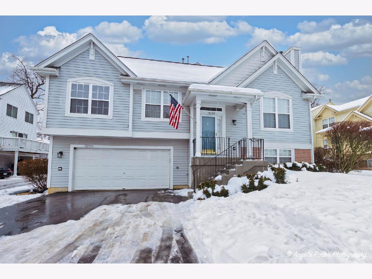 Homes & Townhomes Sold Oakwood Grayslake Illinois, 18554 Sterling