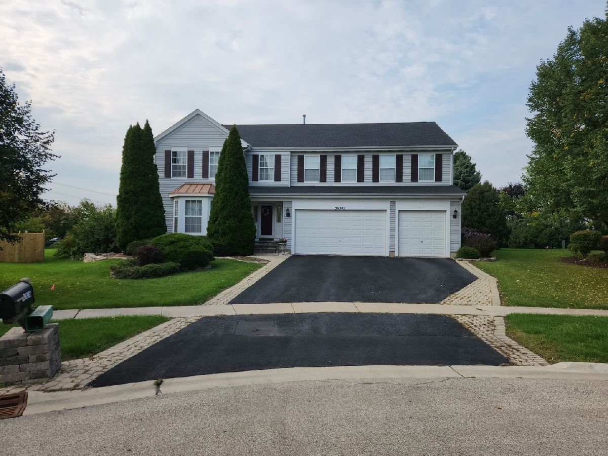 Homes Sold Deerpath Lake Villa Illinois, 36982 Wildberry