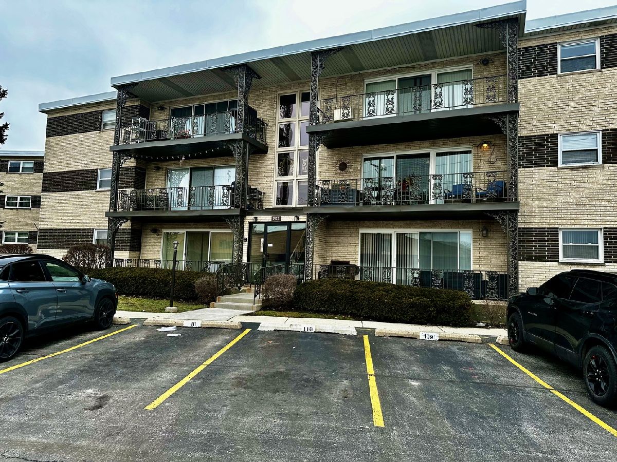 Condominiums Sold Villa Venice La Grange Illinois, 905 8th