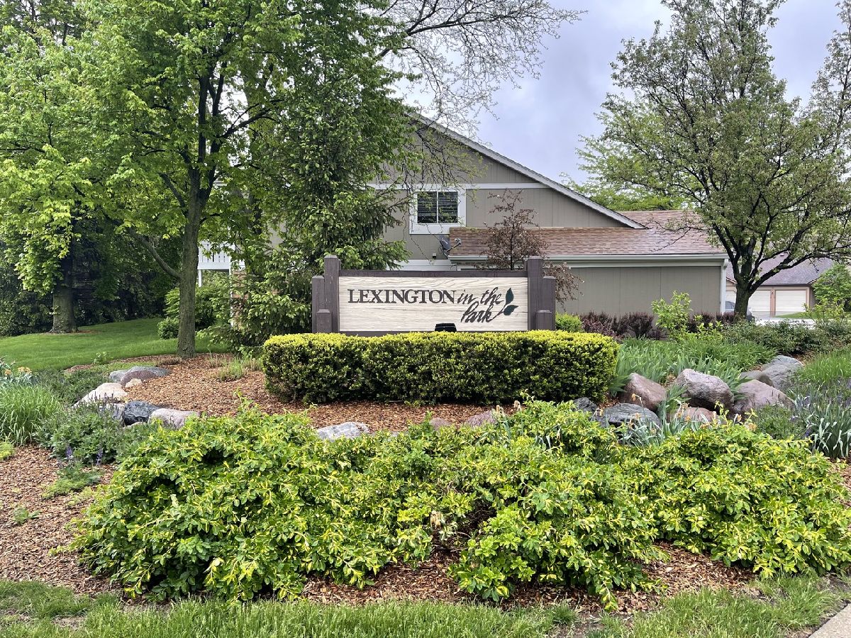 Condos & Townhomes Sold Lexington In The Park Buffalo Grove Illinois, 284 Appletree