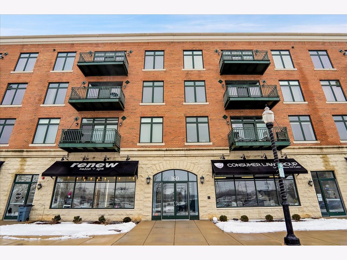Condominiums Sold Riverstreet Plaza Aurora Illinois, 160 River