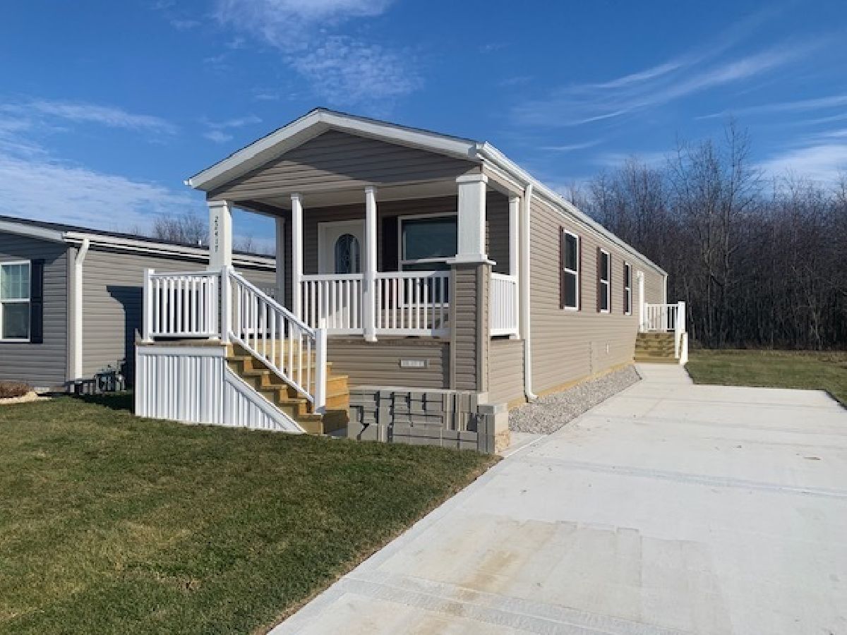 Rented Channahon Illinois, 22417 Woodside