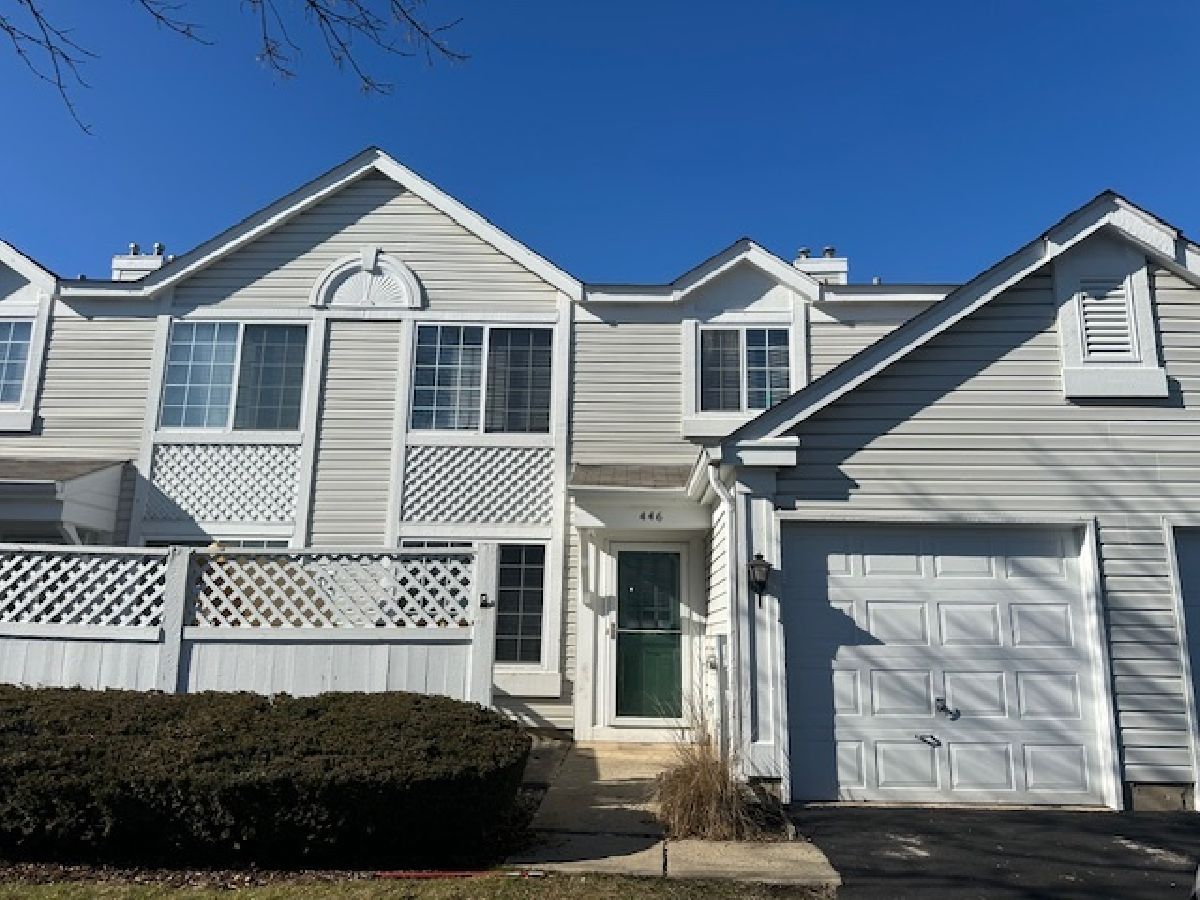 Townhomes & Condos Rented Liberty Square Aurora Illinois, 446 Benjamin Franklin