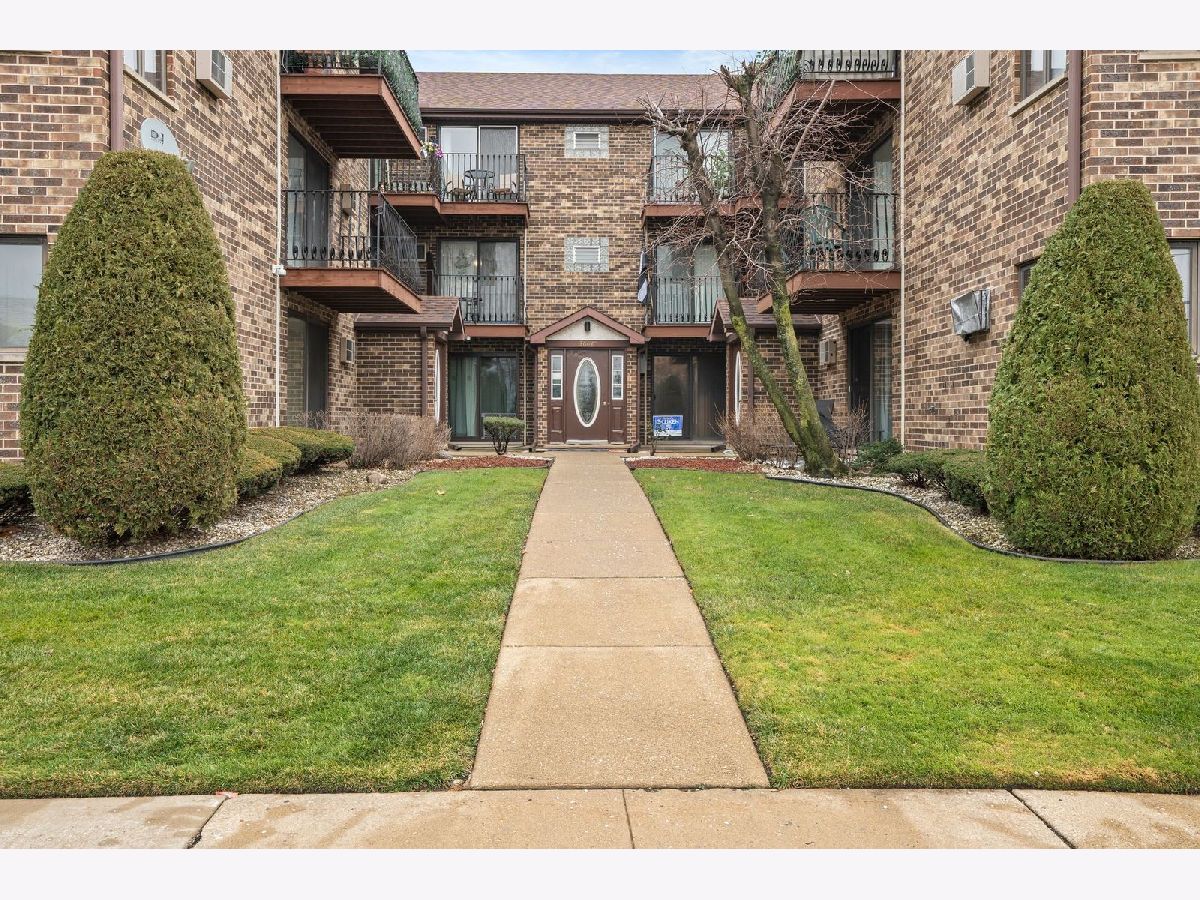 Condominiums Sold Addison Commons Condos Chicago Illinois, 3609 Narragansett