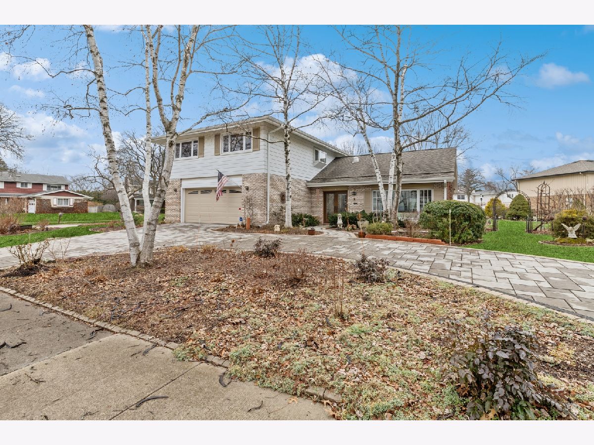 Homes Sold Sunset Fields Northbrook Illinois, 1830 Larkdale
