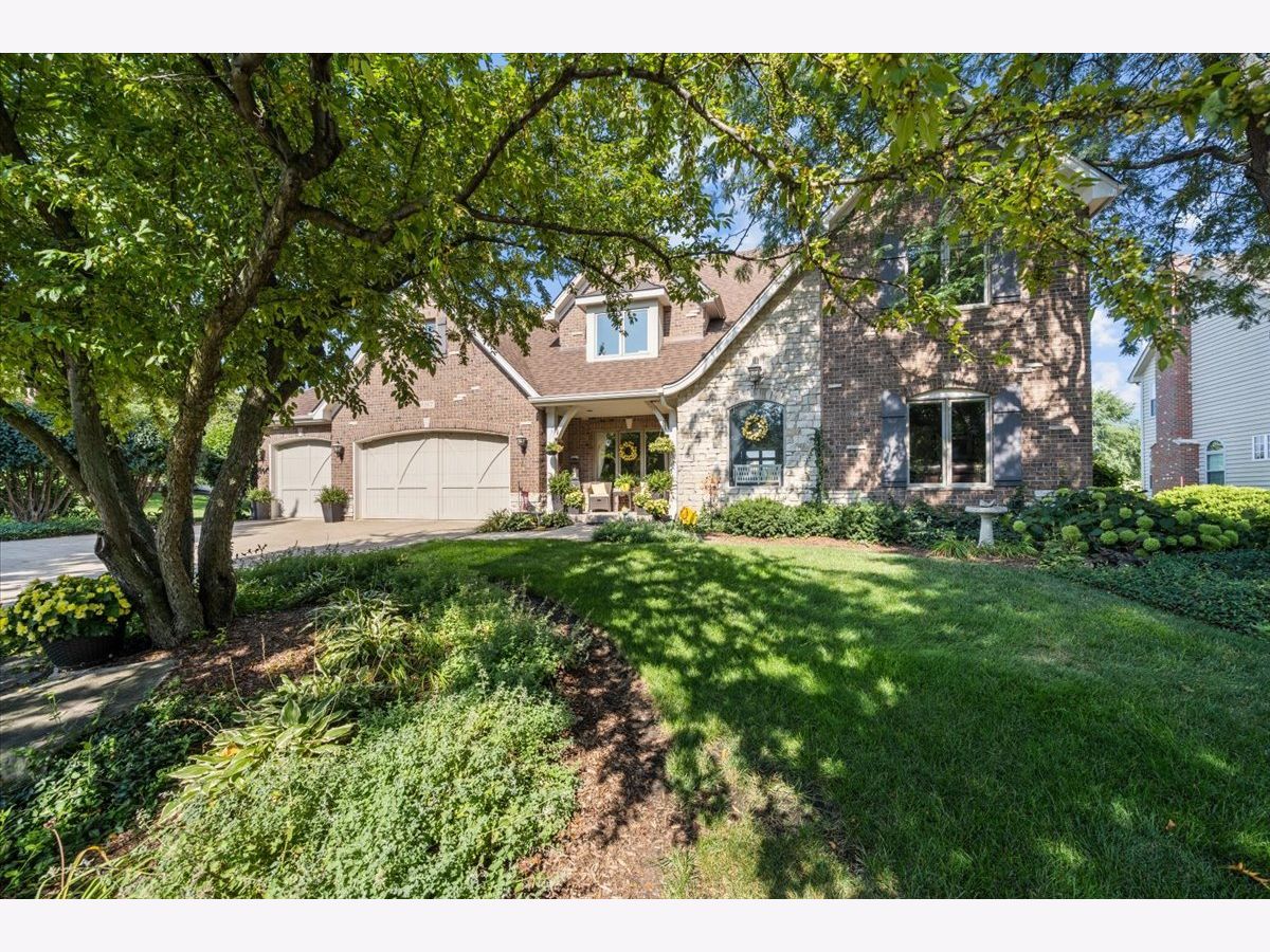 Homes Sold Tanglewood Hills Batavia Illinois, 2367 Hill