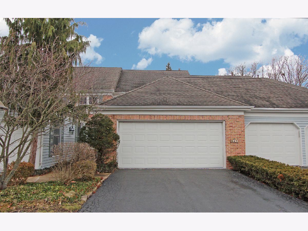 Townhomes Sold Sutton Place Lincolnshire Illinois, 847 Sutton