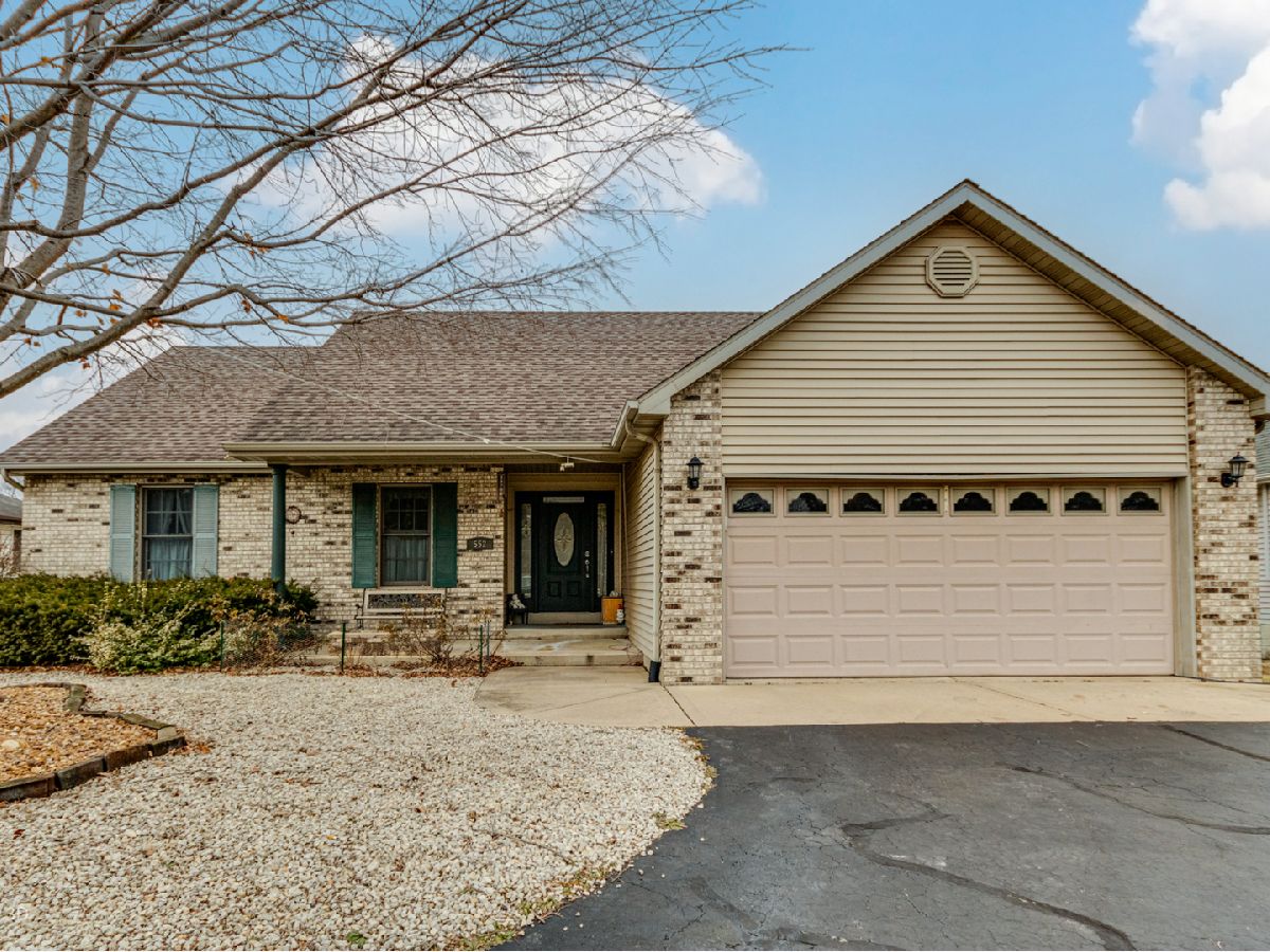 Townhomes & Homes Sold Lighthouse Cove Braidwood Illinois, 552 Washington