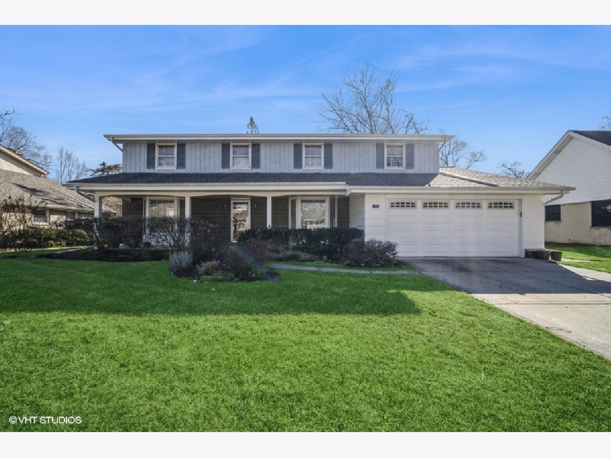 Homes Sold Arrowhead Northbrook Illinois, 3325 Robincrest