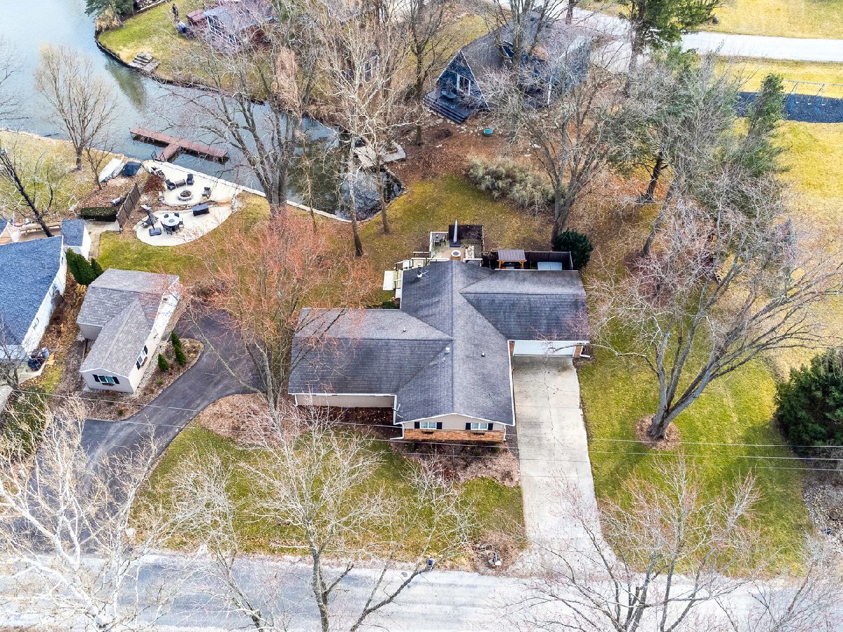 Homes Sold Spring Lake Mahomet Illinois, 1515 North Shore