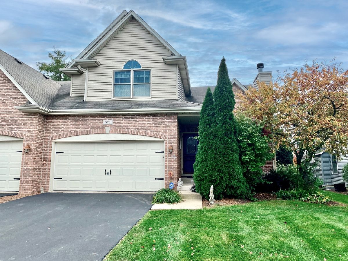 Condos & Townhomes Sold Deerpath Creek Villa's Oswego Illinois, 573 Sudbury
