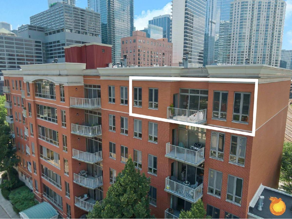Condos & Townhomes Sold Kinzie Park Midrise Chicago Illinois, 400 Clinton