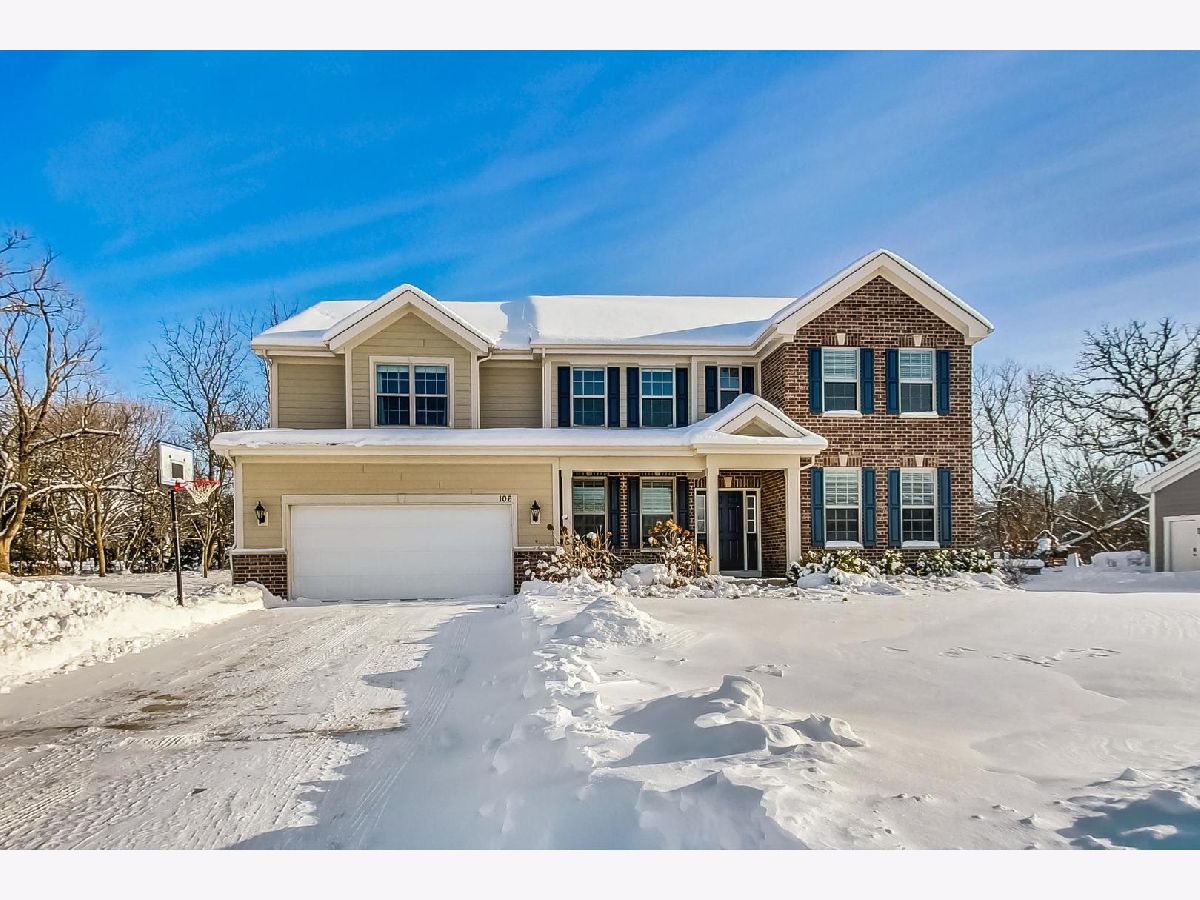 Homes Sold Stonebridge Hawthorn Woods Illinois, 106 Flint Creek