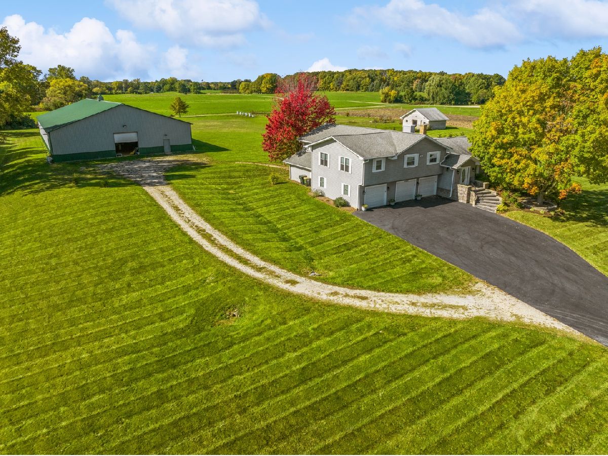  Sold Old Mill Creek Illinois, 40830 Mill Creek