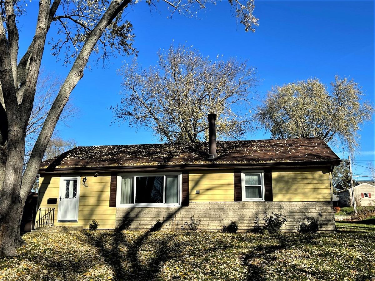  Sold Holiday Hills Illinois, 1506 Poplar
