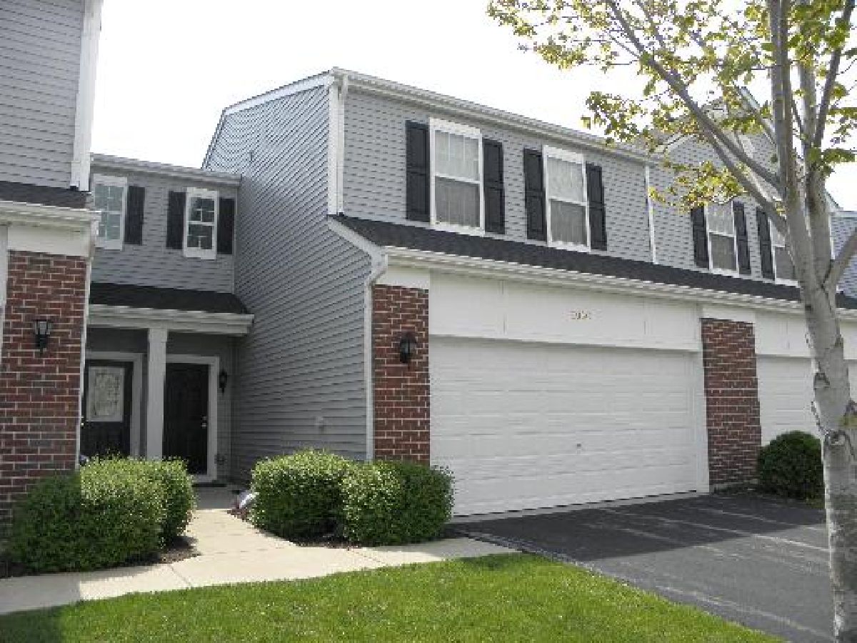 Bristol Bay Yorkville IL, Condos & Townhomes & Homes For Sale & For