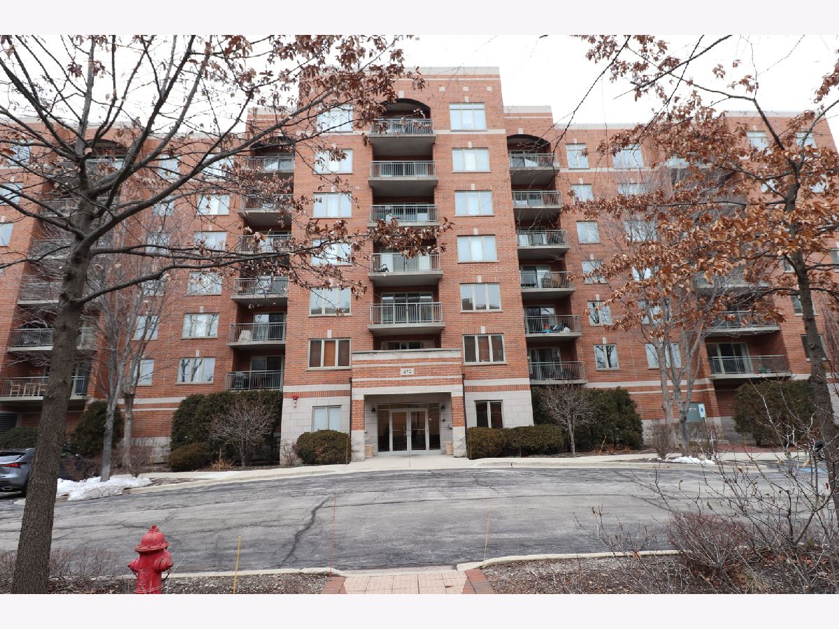Condos & Townhomes Sold Stone Gate Des Plaines Illinois, 370 Western