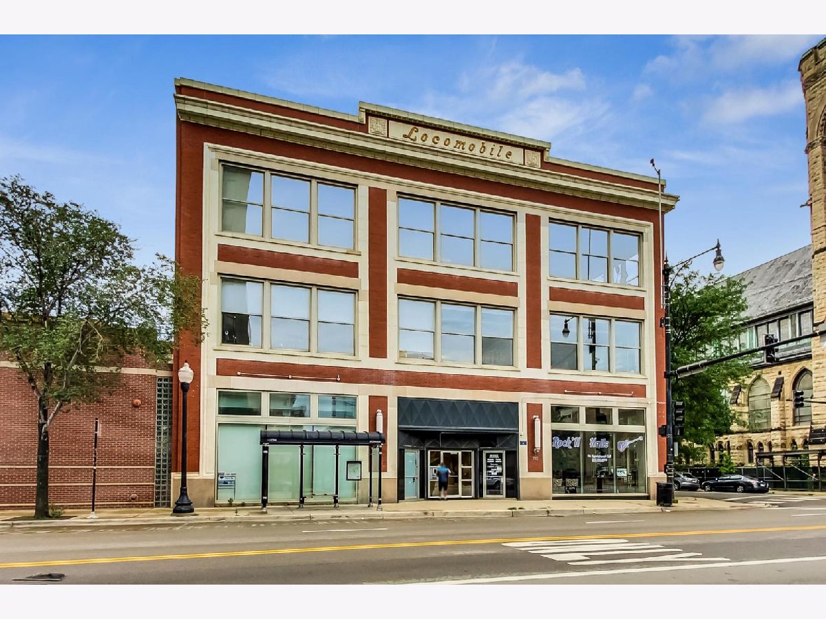Condominiums Sold Locomobile Lofts Chicago Illinois, 2000 Michigan